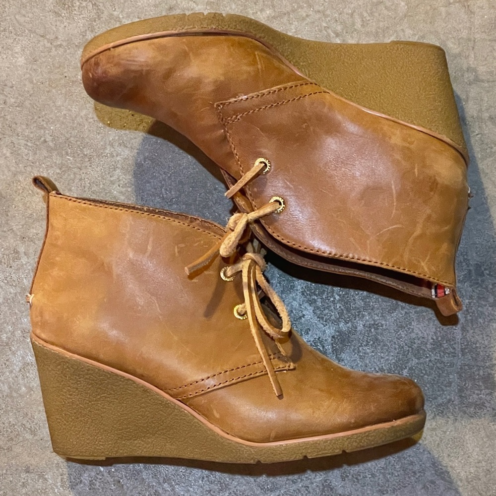 Sperry Harlow Wedge Lace-up Booties || Size 8